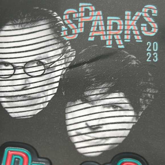 Pin, Sparks- an American pop duo. Never worn - Picture 4 of 6